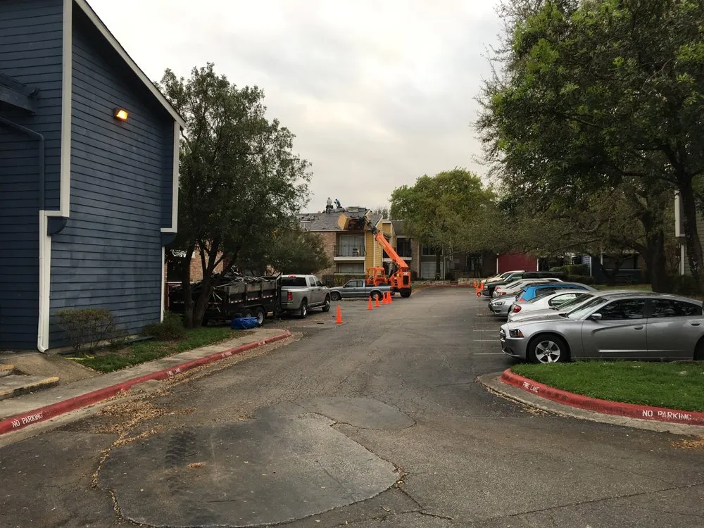 Slide of RTS Roofing