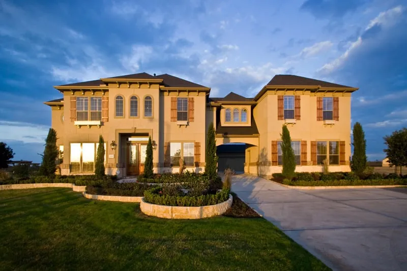 Slide of RTS Roofing