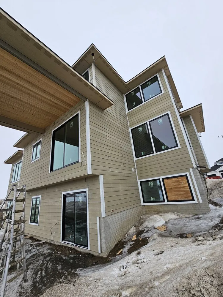 Slide of Ruano Construction