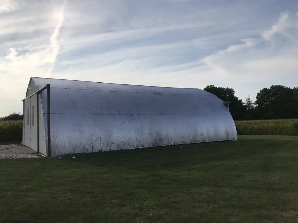 Slide of Rubberized Aluminum Roofcoating