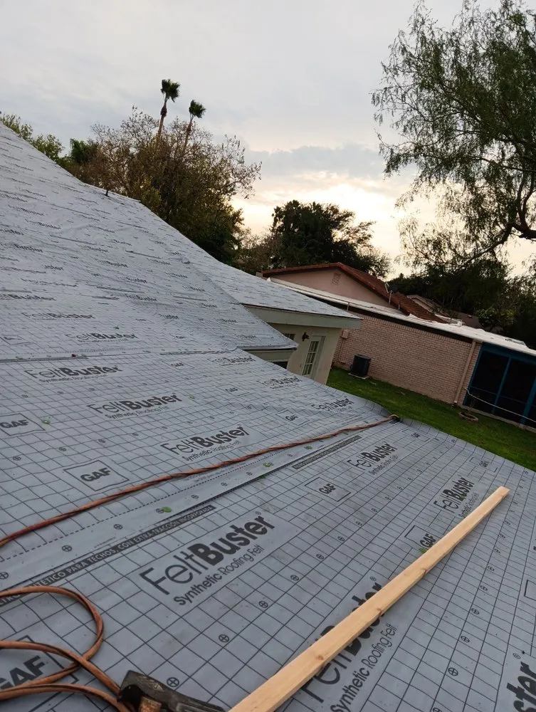 Slide of Rubio R Roofing