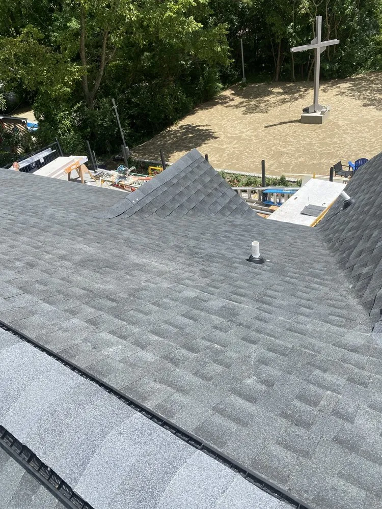 Slide of Rubio’s Roofing