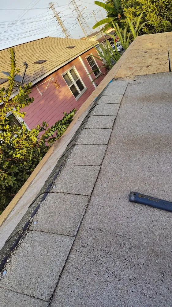 Slide of Rufin Chapinero Internacional