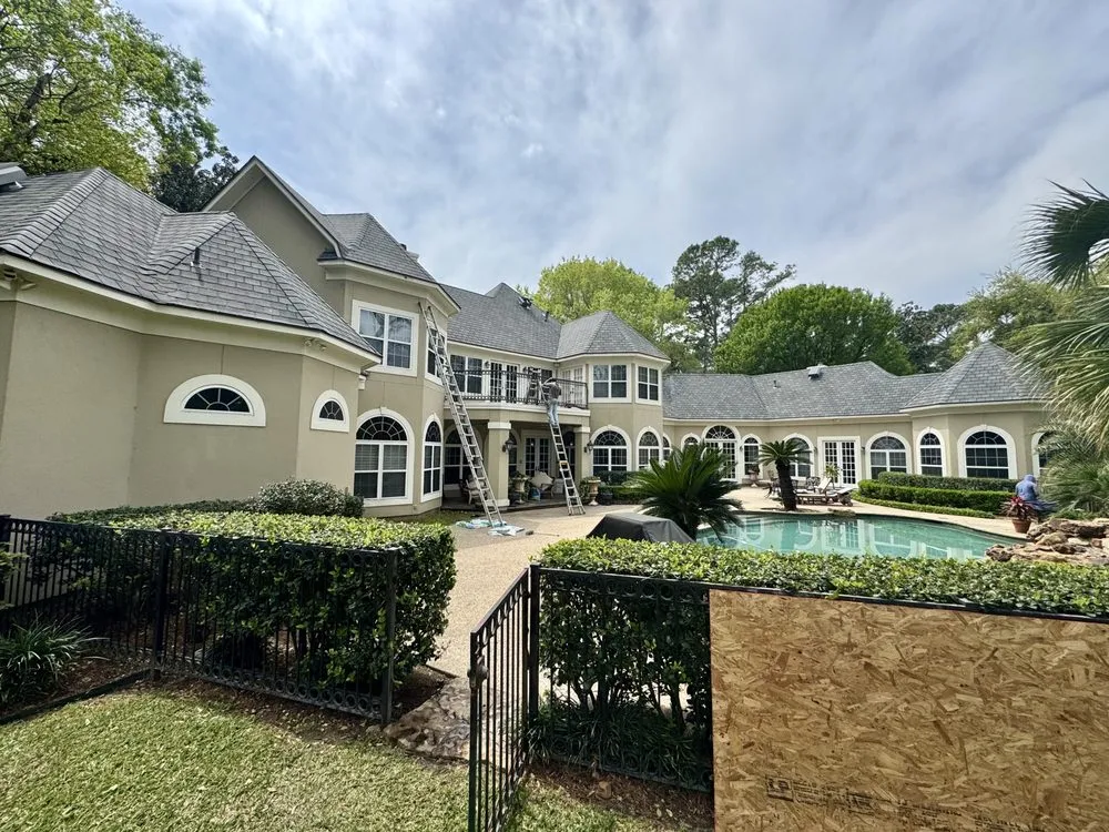 Slide of Rugged Roofing