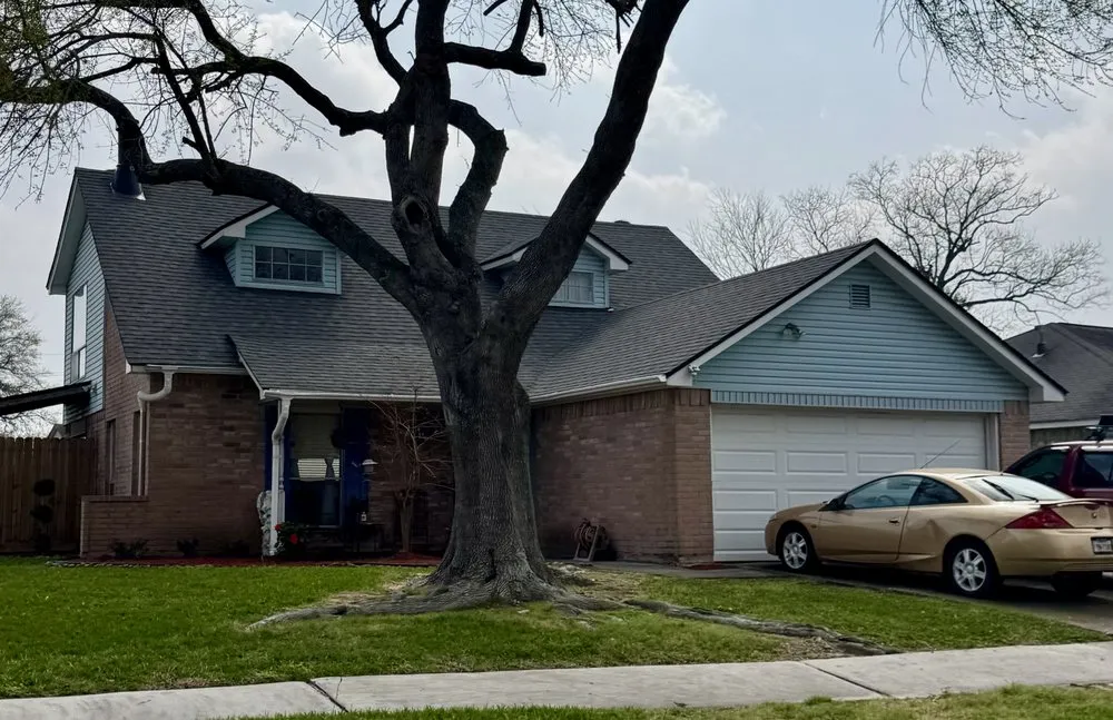 Slide of Rugged Roofing