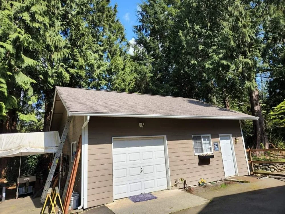 Slide of Rugged Roofing