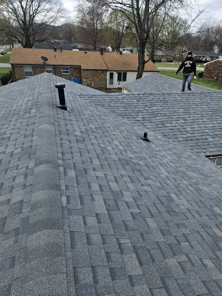 Slide of Ruiz Construction