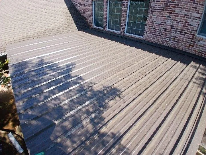 Slide of Ruiz Roofing and Remodeling