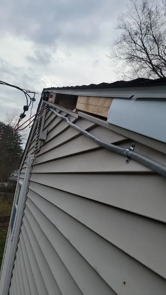 Slide of Ruiz Roofing Leak Ander