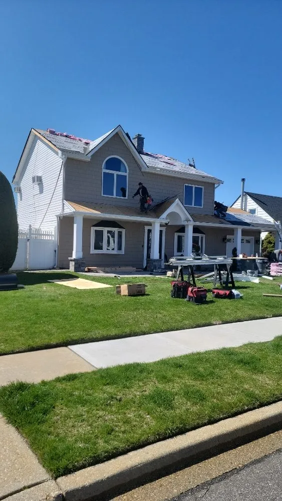 Slide of Ruiz Roofing Leak Ander