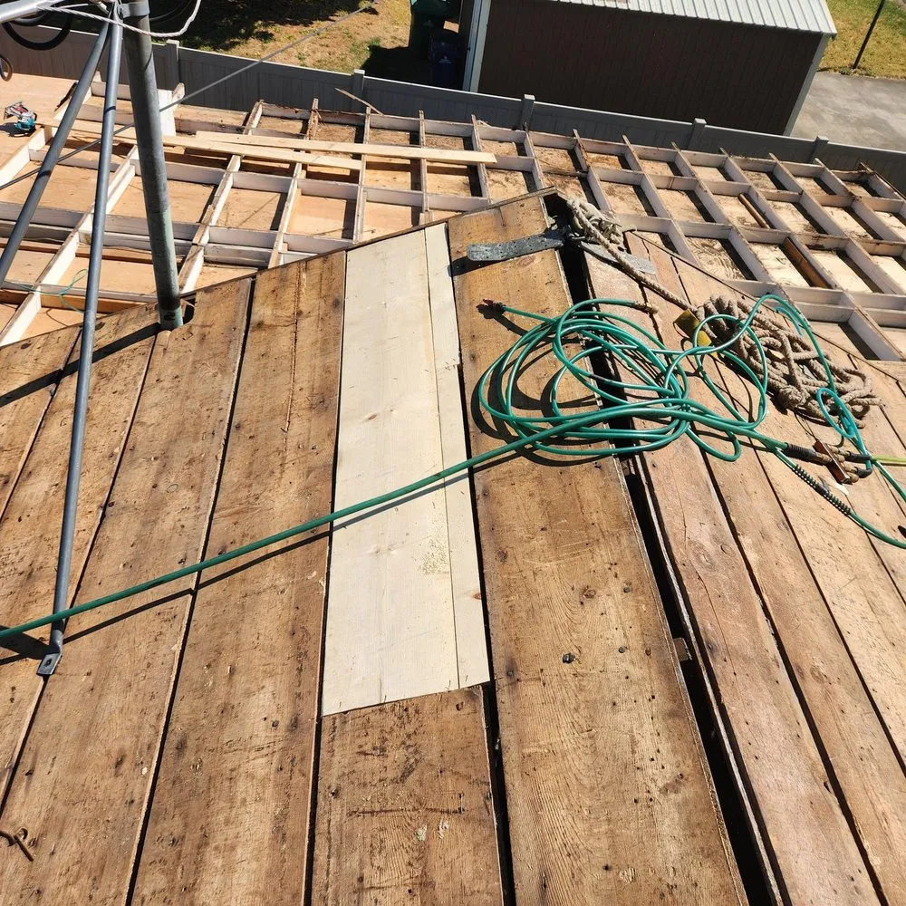 Slide of Russell Quality Roofing