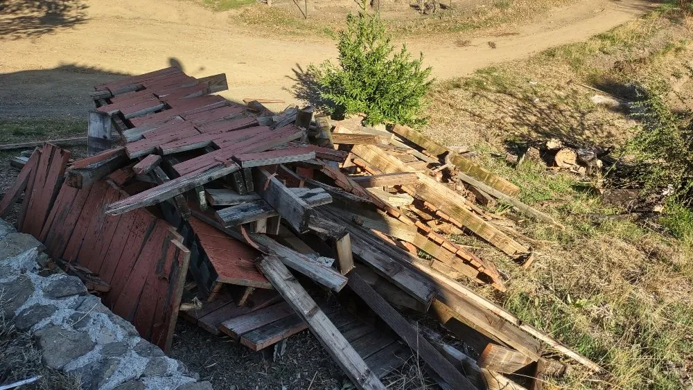 Slide of Russian River Handyman