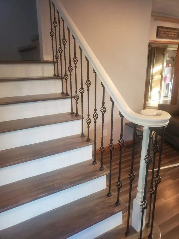 Slide of Rusty Watts Construction