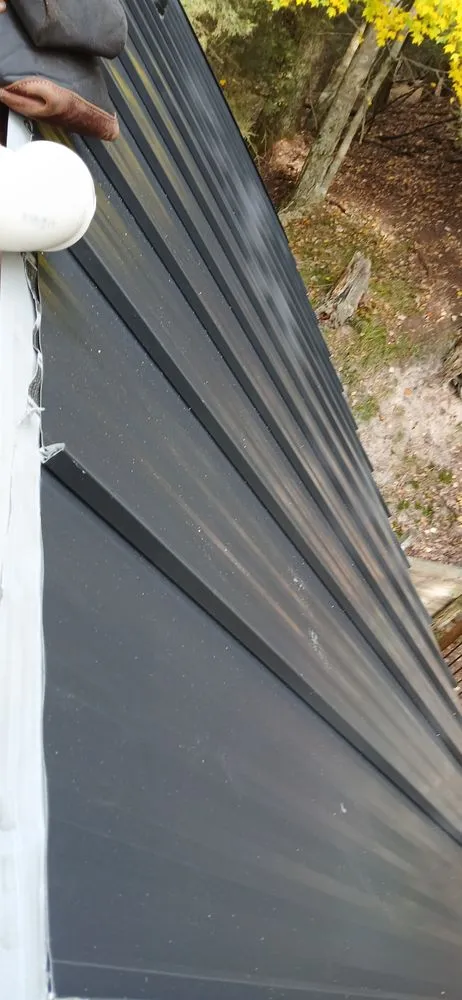 Slide of Ruthless Roofing Demo And Cleanouts