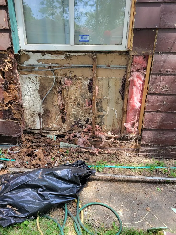 Slide of Ruzich Roofing