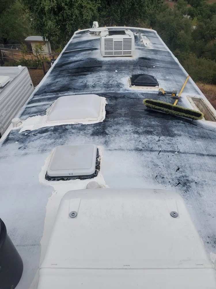 Slide of RV Expert Mobile Service