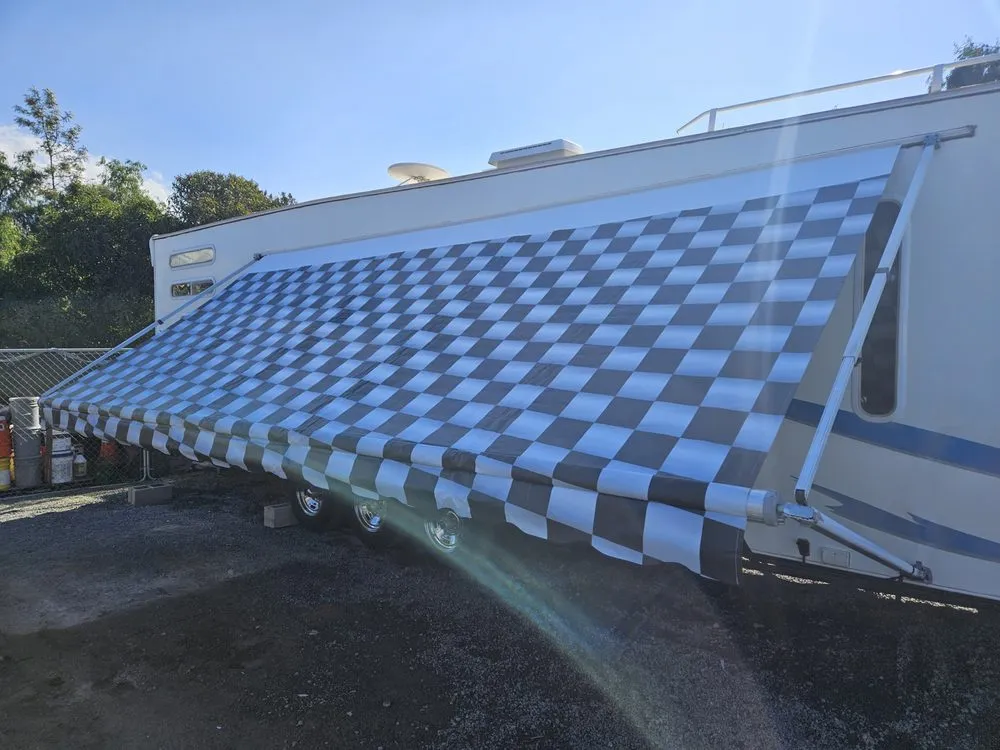 Slide of RV Expert Mobile Service