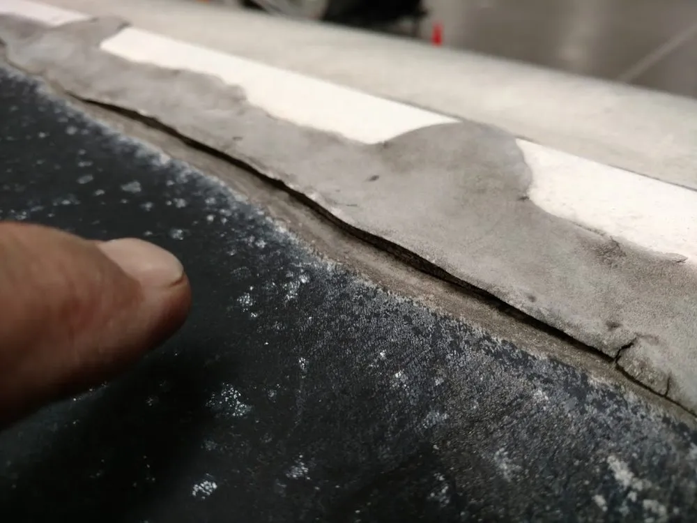 Slide of RV Expert Mobile Service