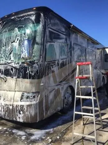 Slide of RV Mobile Detail and Roof Reseal