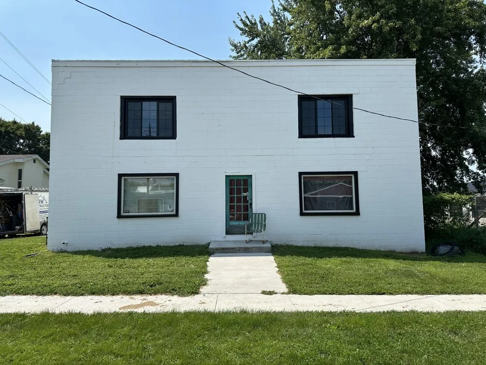 Slide of RW Construction