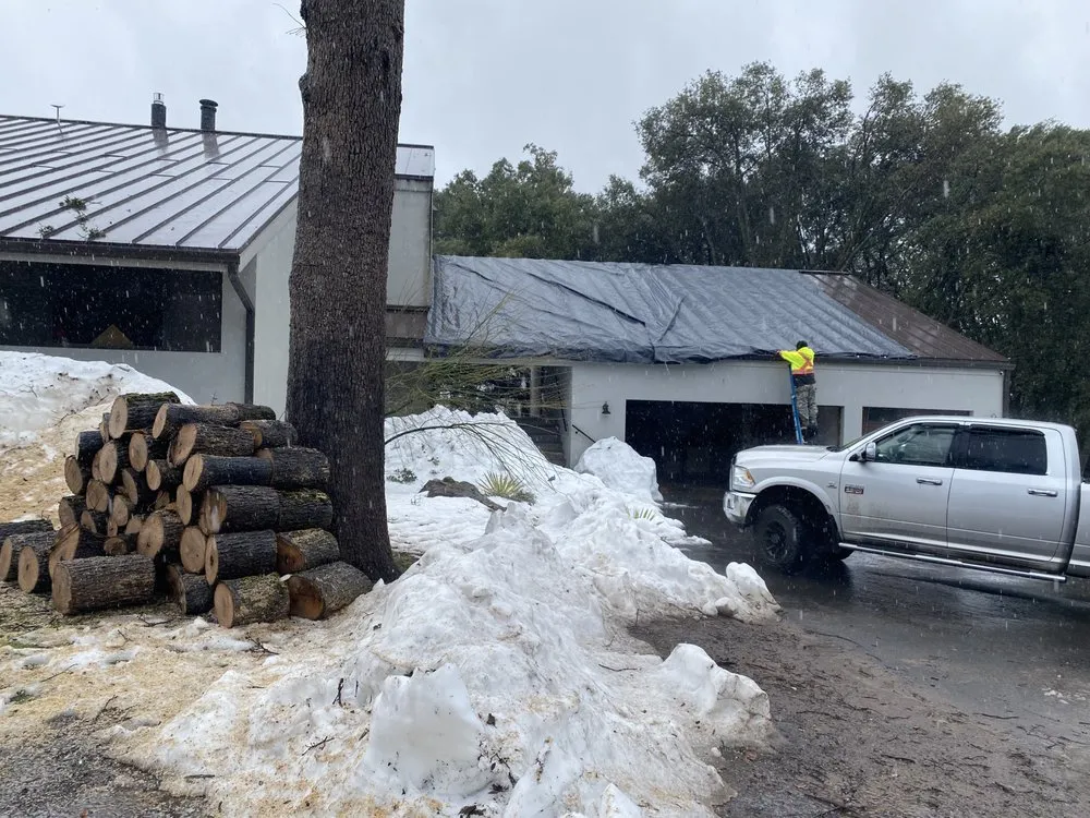 Emergency shingle roofing service in O'Neals, CA - RW General Construction