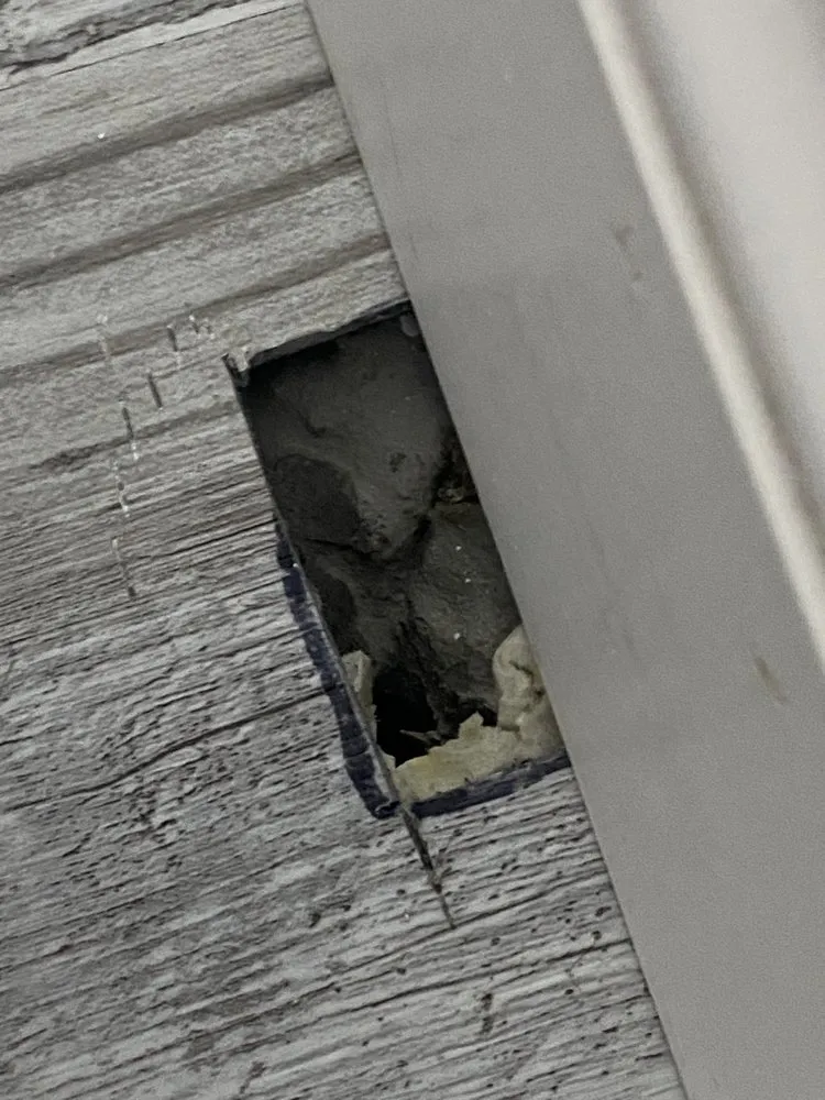 Slide of R&W Repairs & Renovations