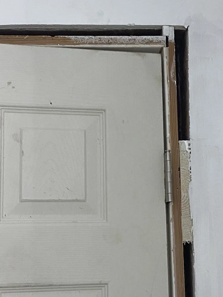 Slide of R&W Repairs & Renovations