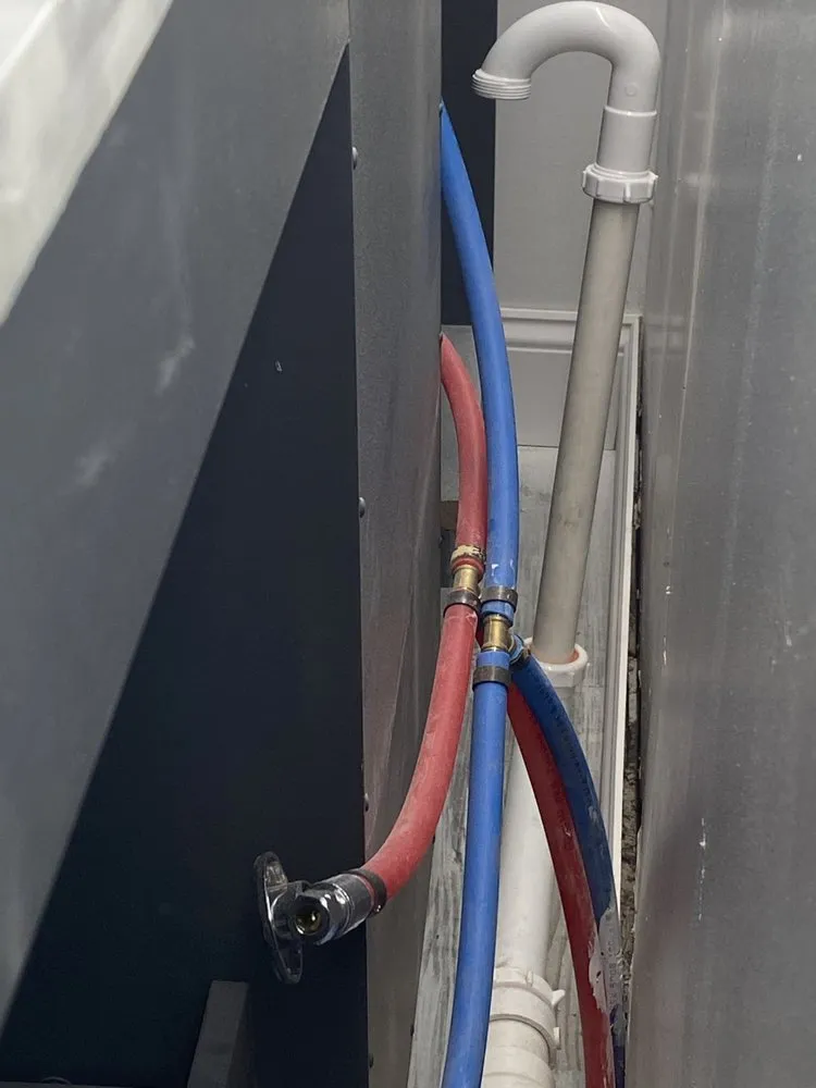 Slide of R&W Repairs & Renovations