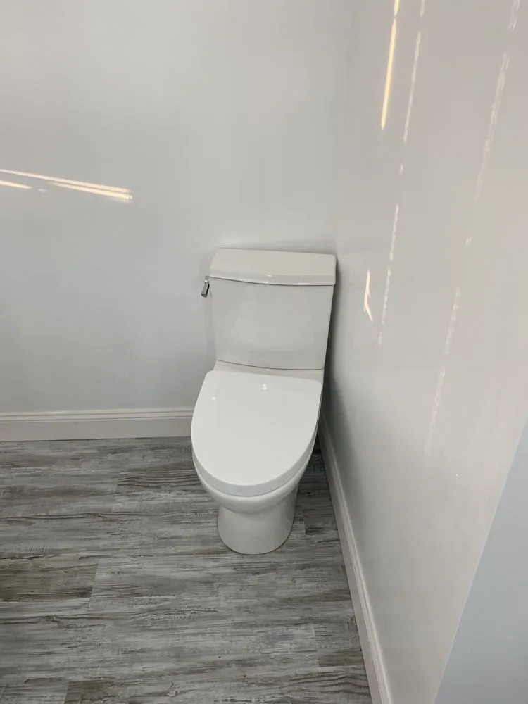 Slide of R&W Repairs & Renovations