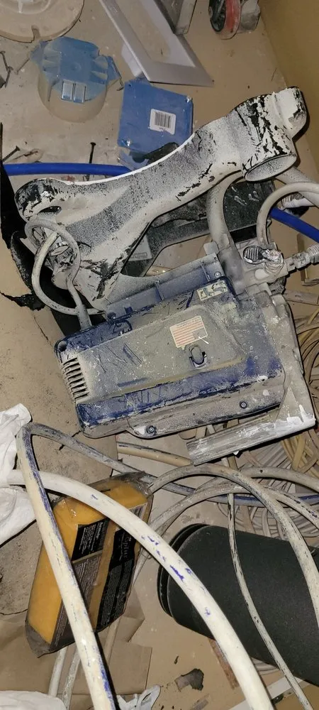 Slide of R&W Repairs & Renovations