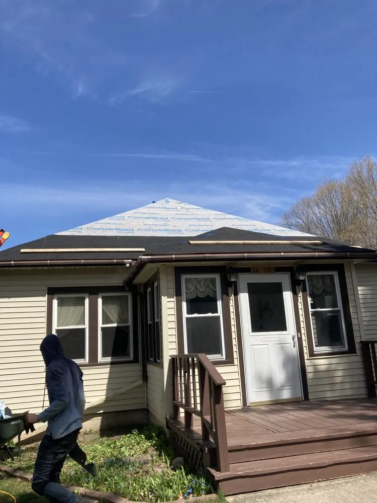 Reliable roof leak repair in Brethren, MI - Ryan's Construction