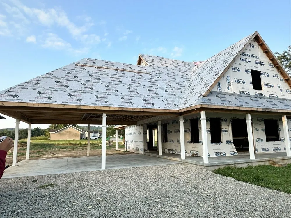 Slide of Ryan’Z Roof’Z and Extior’Z