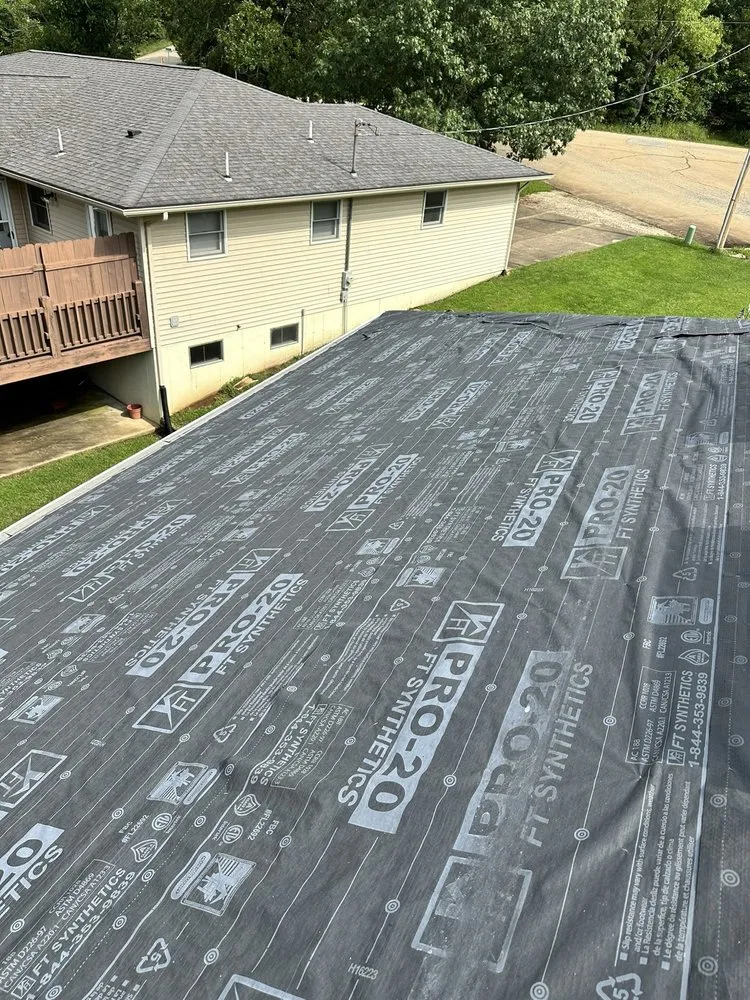 Slide of Ryan’Z Roof’Z and Extior’Z