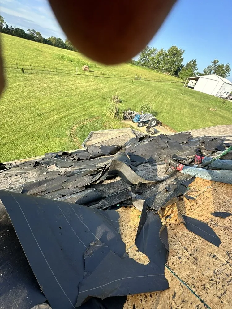 Slide of Ryan’Z Roof’Z and Extior’Z