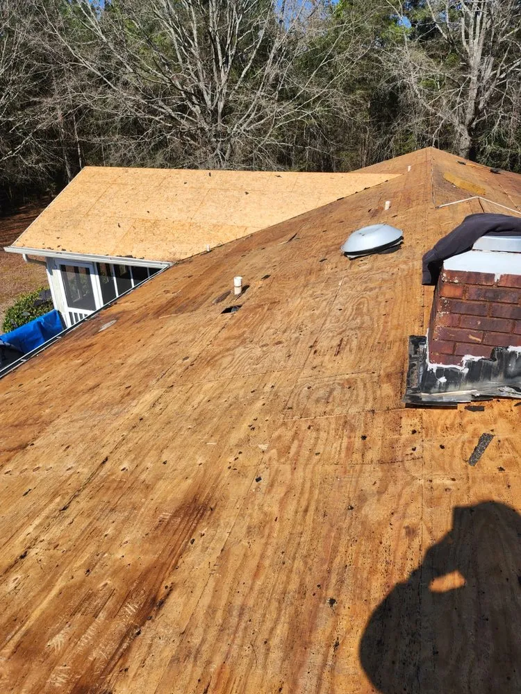 Slide of RYC Roofing Construction