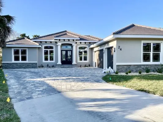 Ryskcon Construction & Roofing Logo