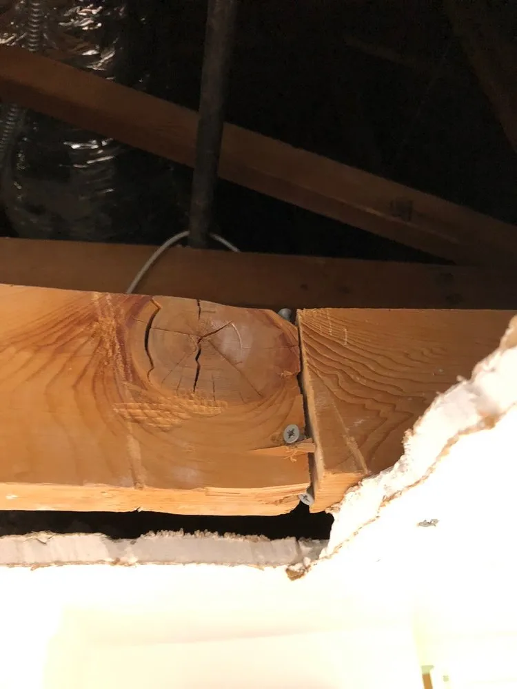 Expert shingle roofing service for fast service in Encino, CA by S & I Construction