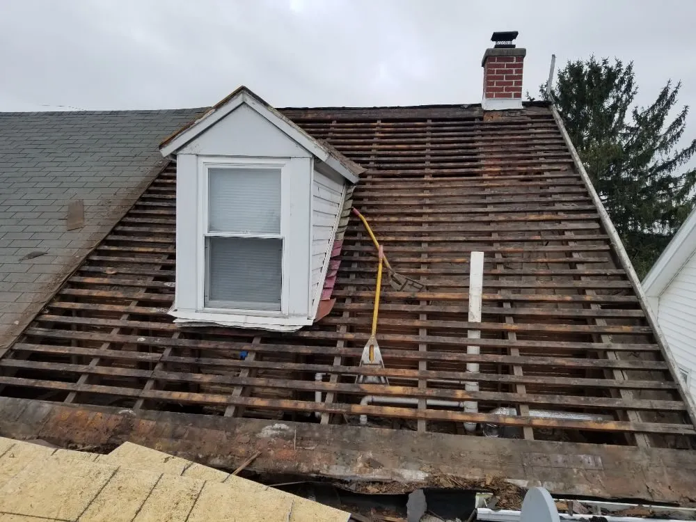 Slide of S & M Construction