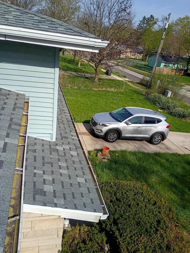 Slide of S & M Roofing