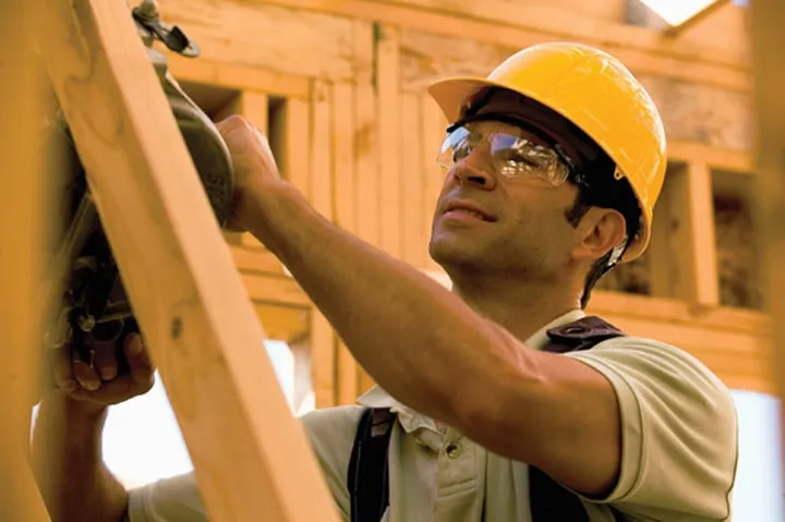 Trusted roof inspection experts serving Masonville, IA - S & R Construction