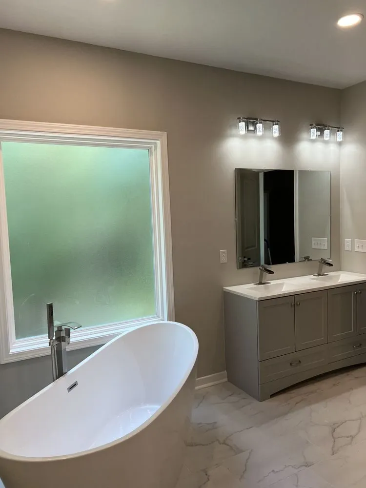 Slide of S & R General Contracting