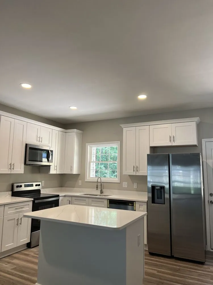 Slide of S & R General Contracting