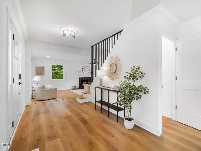 Slide of S & R General Contracting