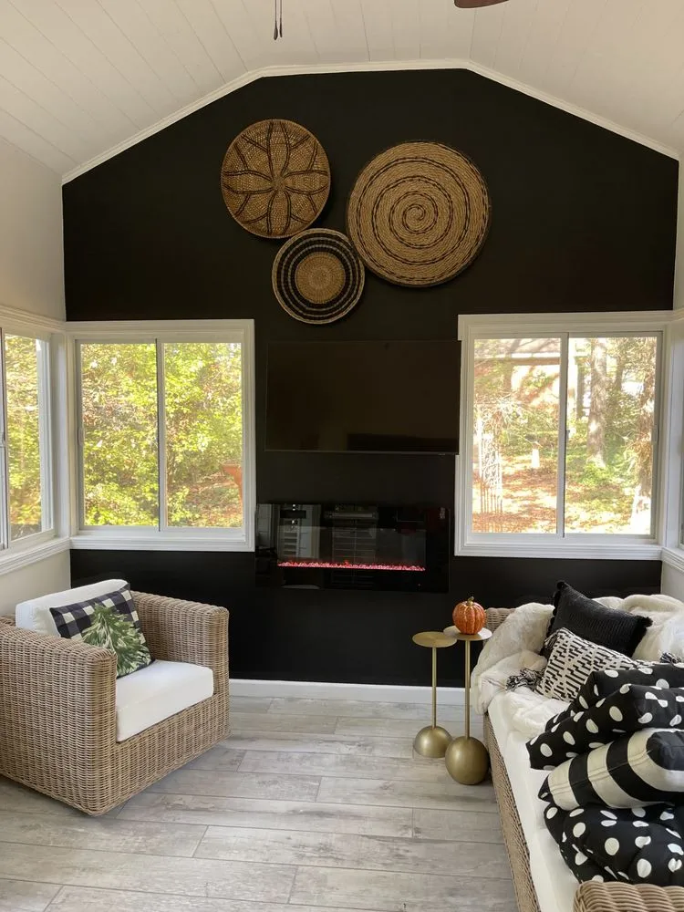 Slide of S & R General Contracting