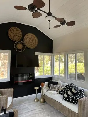 S & R General Contracting Logo