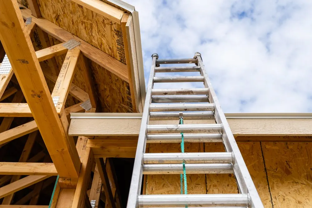 Slide of S & R General Contractors