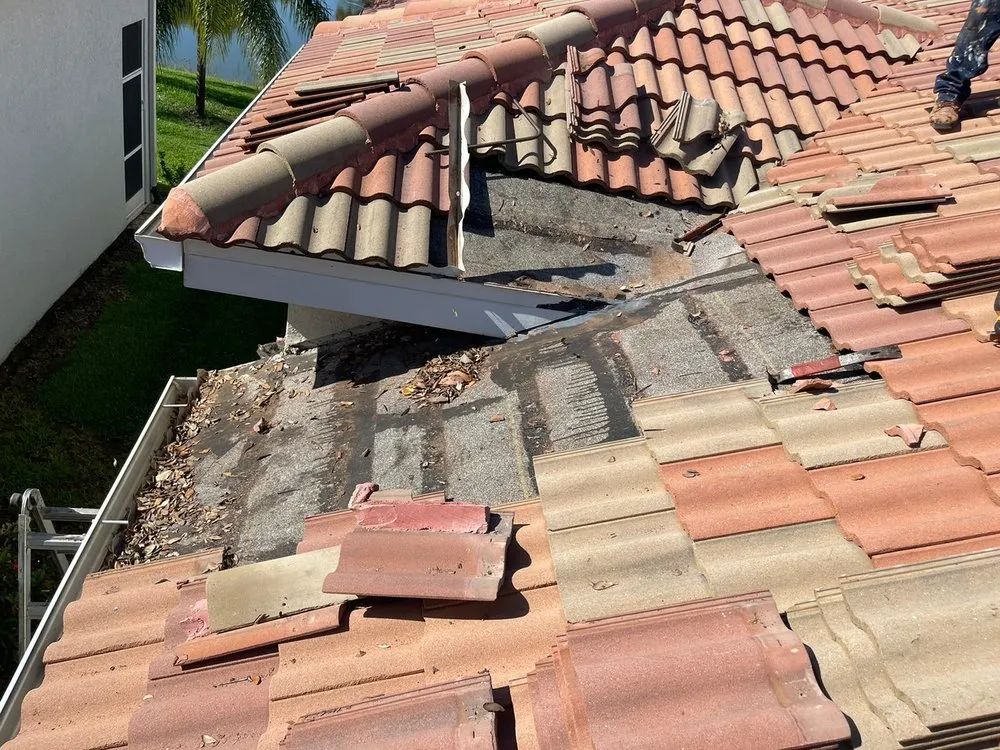 Slide of S & R Roofing Services LLC