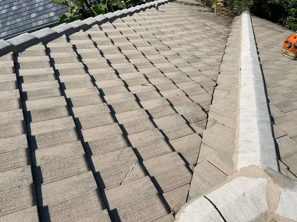 Slide of S & R Roofing Services LLC