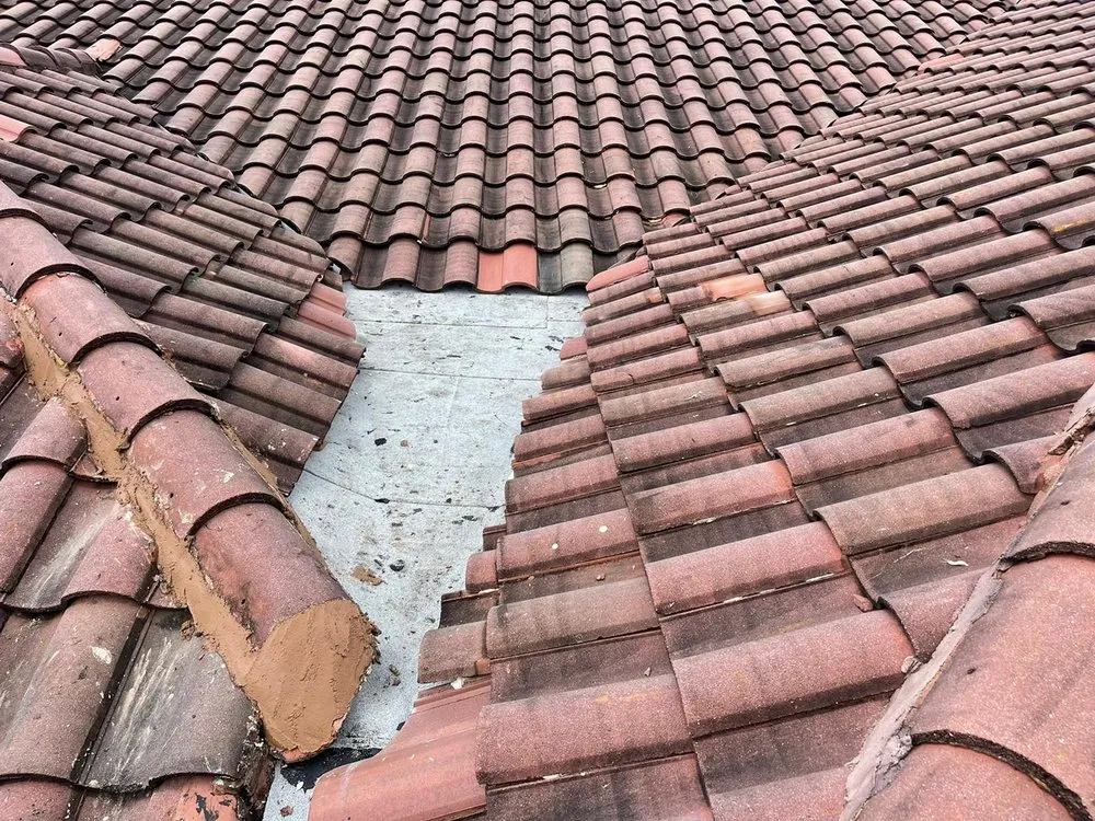 Slide of S & R Roofing Services LLC