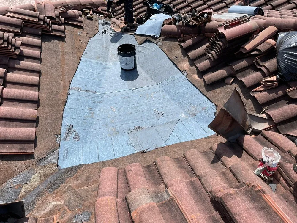 Slide of S & R Roofing Services LLC